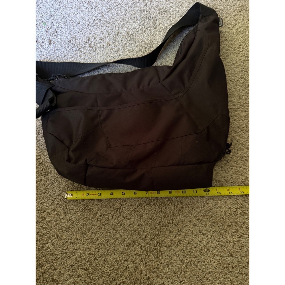 Lowepro Passport Sling Camera Bag Black DSLR Messenger Crossbody Case - Picture 6 of 8